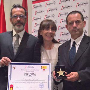 Premio Estrella de Oro a la Excelencia Profesional 2016